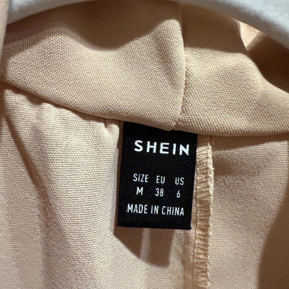 SHEIN beige blazer